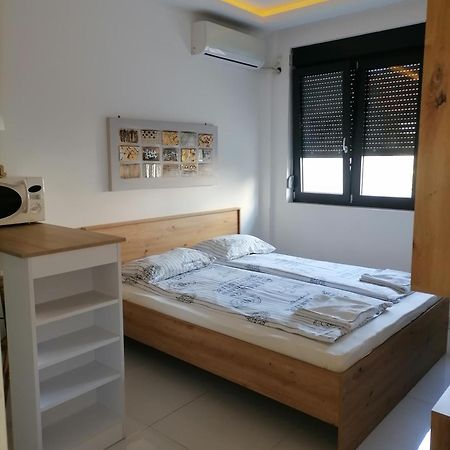 Ni Stojanovic Apartments מראה חיצוני תמונה