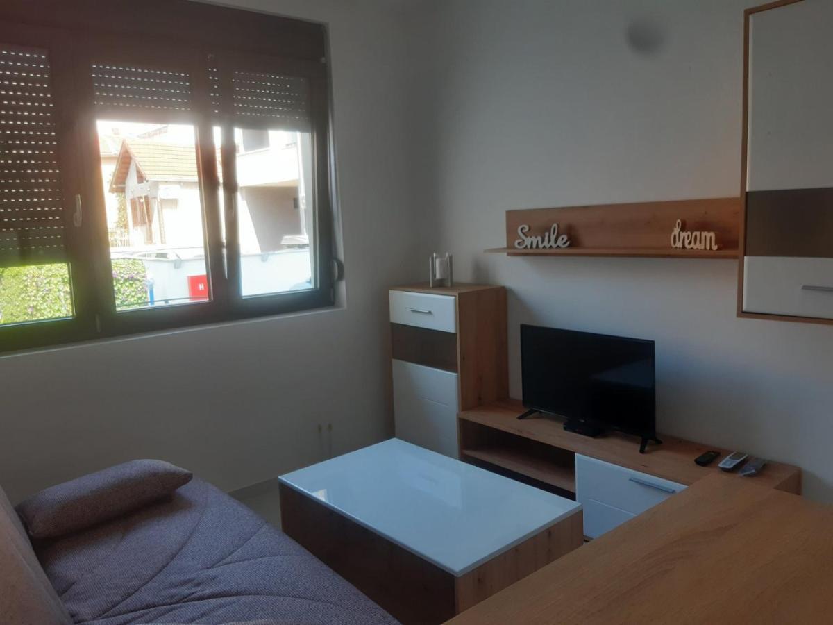 Ni Stojanovic Apartments מראה חיצוני תמונה